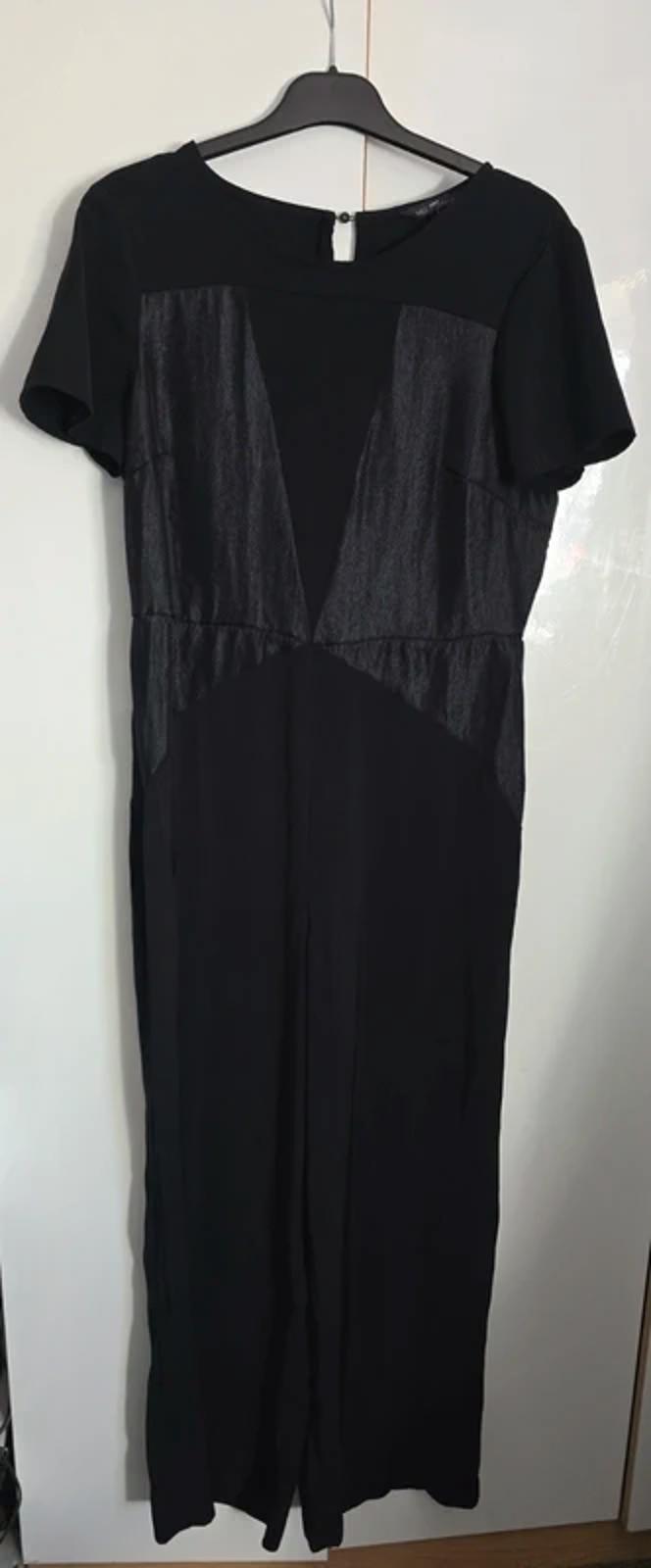 M&S Jumpsuit Black Size 12Reg Short Sleeved Flared Weekend