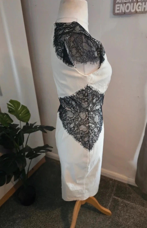 NWT Paper Dolls Lace Midi Dress Black & White - Size 14