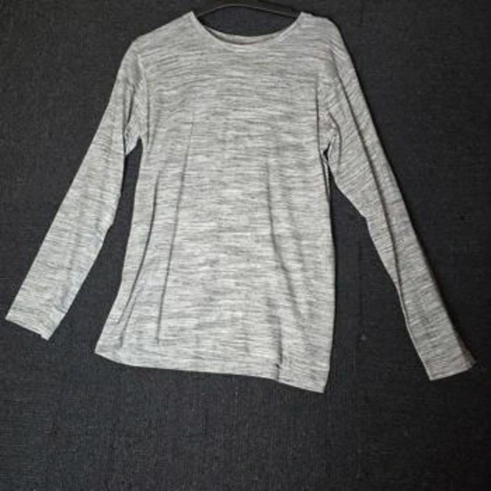 Matalan grey long sleeved t-shirt boys 13years