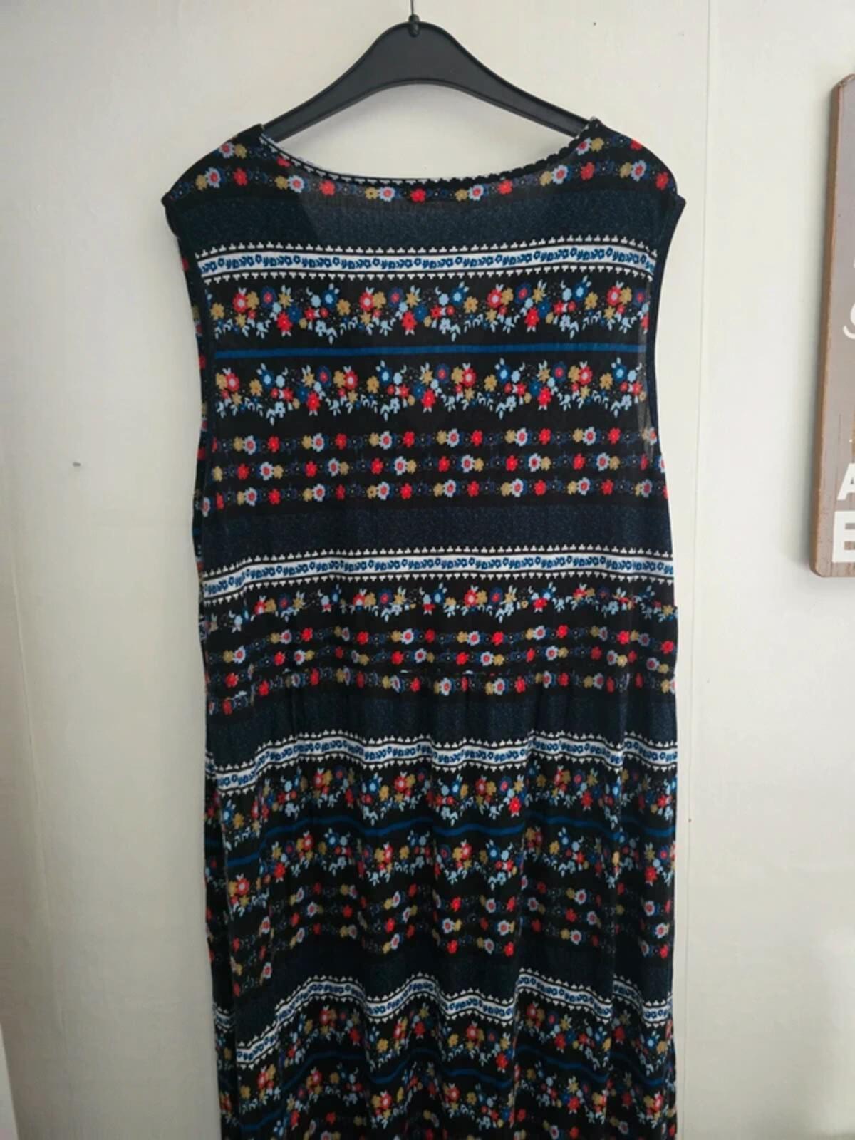Evans Navy Multicoloured Patterned Maxi Dress Size 18-20