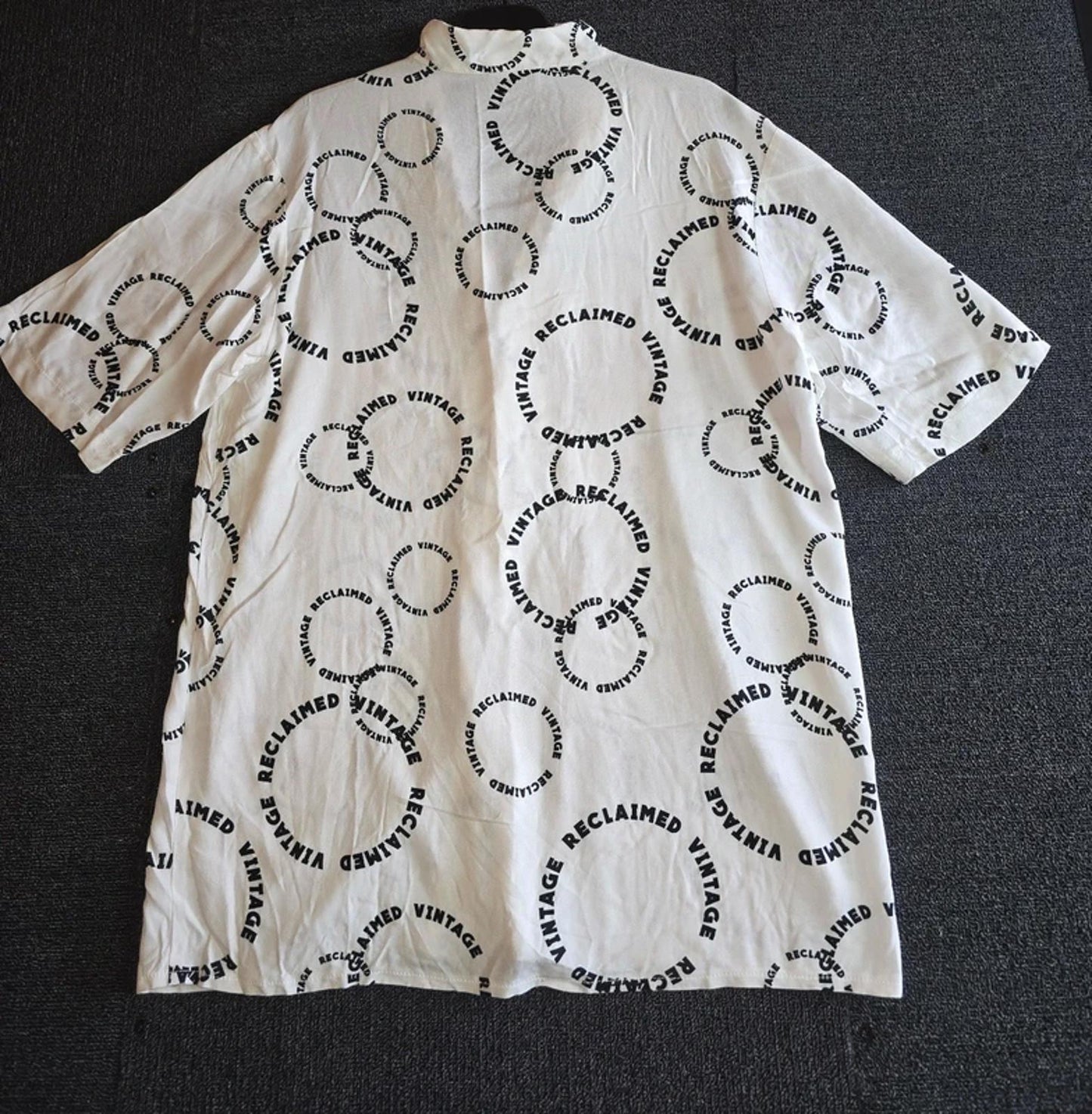 Reclaimed Vintage White Graphic Shirt Men's Size M