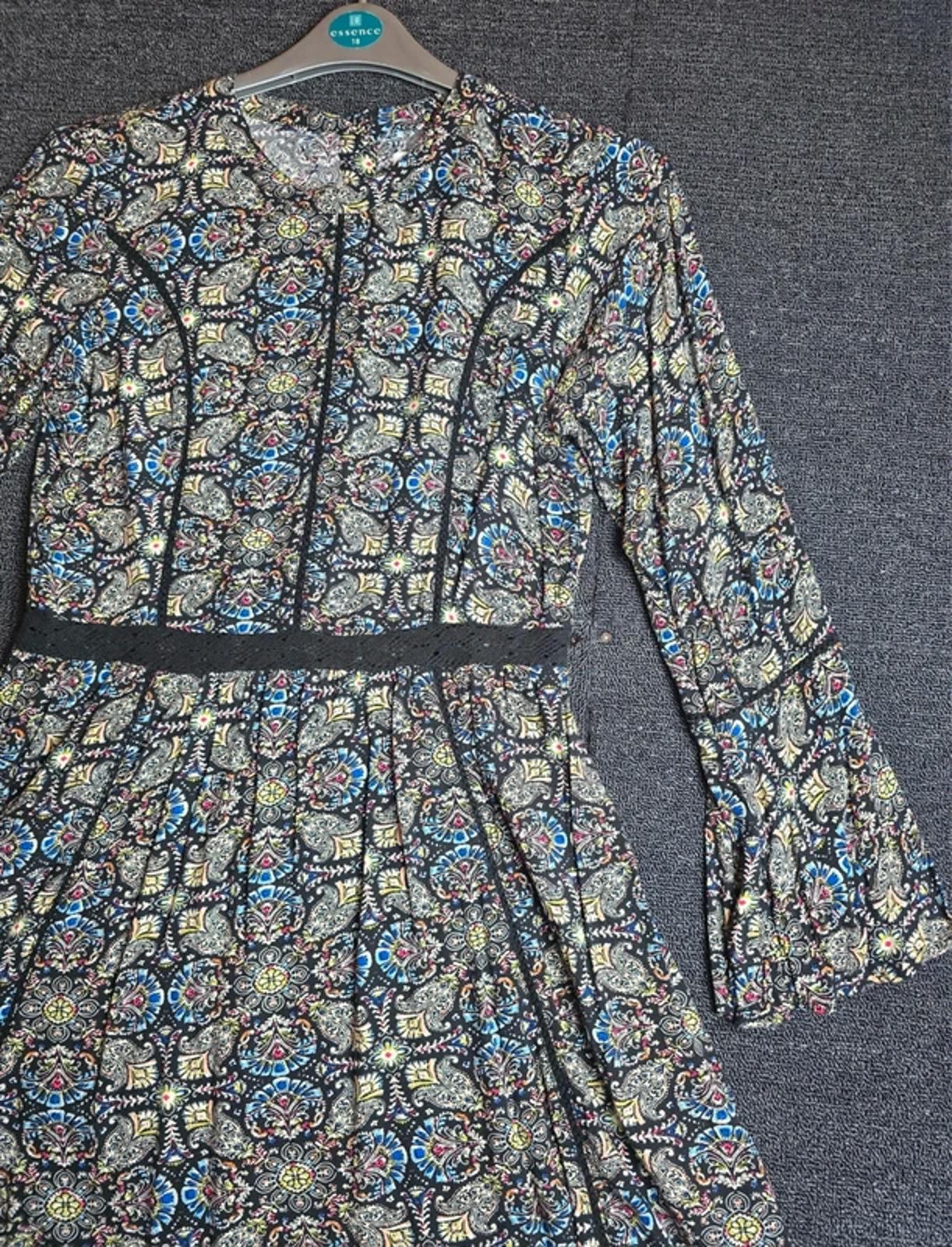 Brave Soul Patterned Dress Black Multicolour Size 12 Knee Length Casual Wear