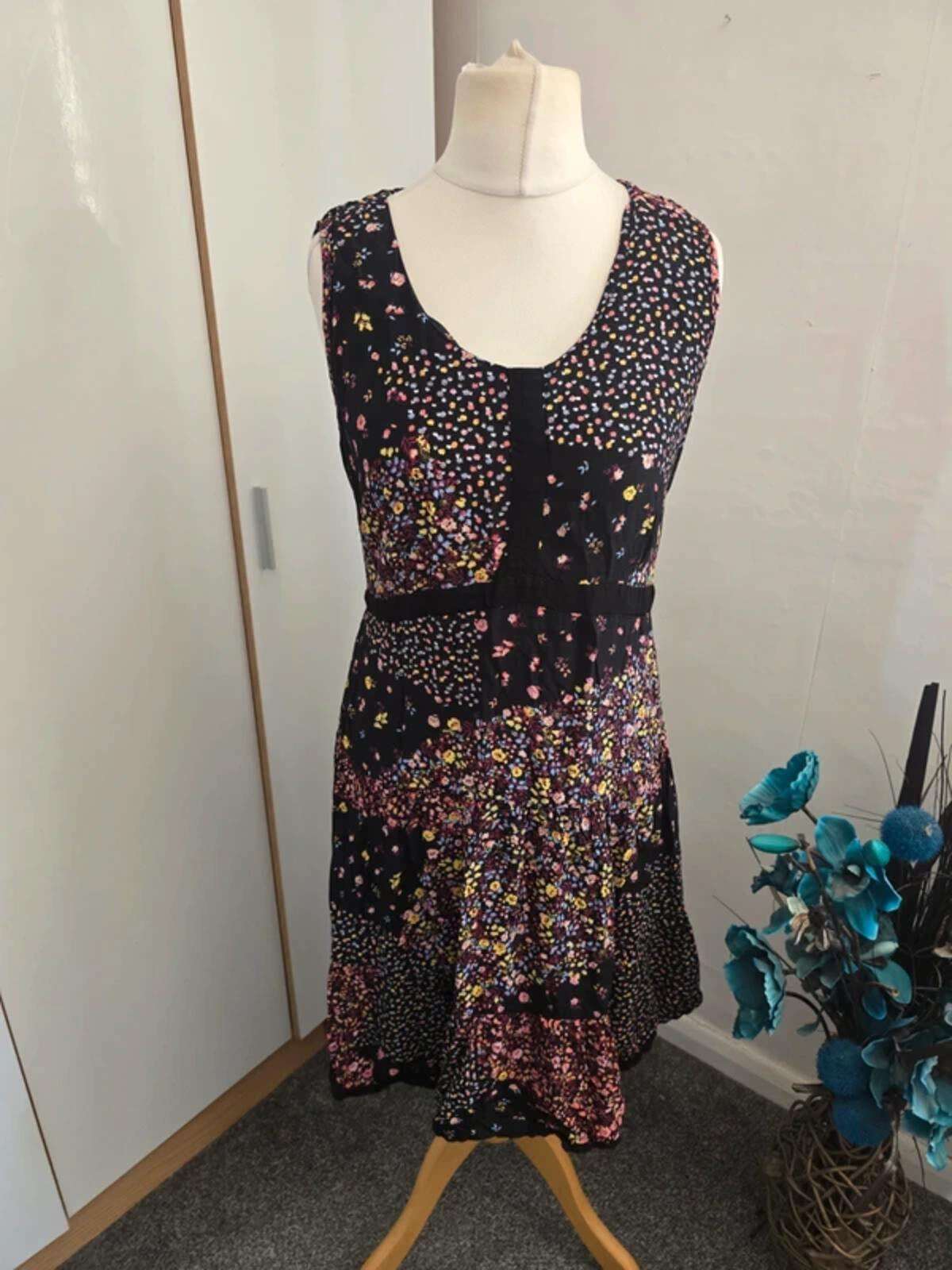Next Multicoloured Floral Patchwork Knee-Length Flared Dress Size 12