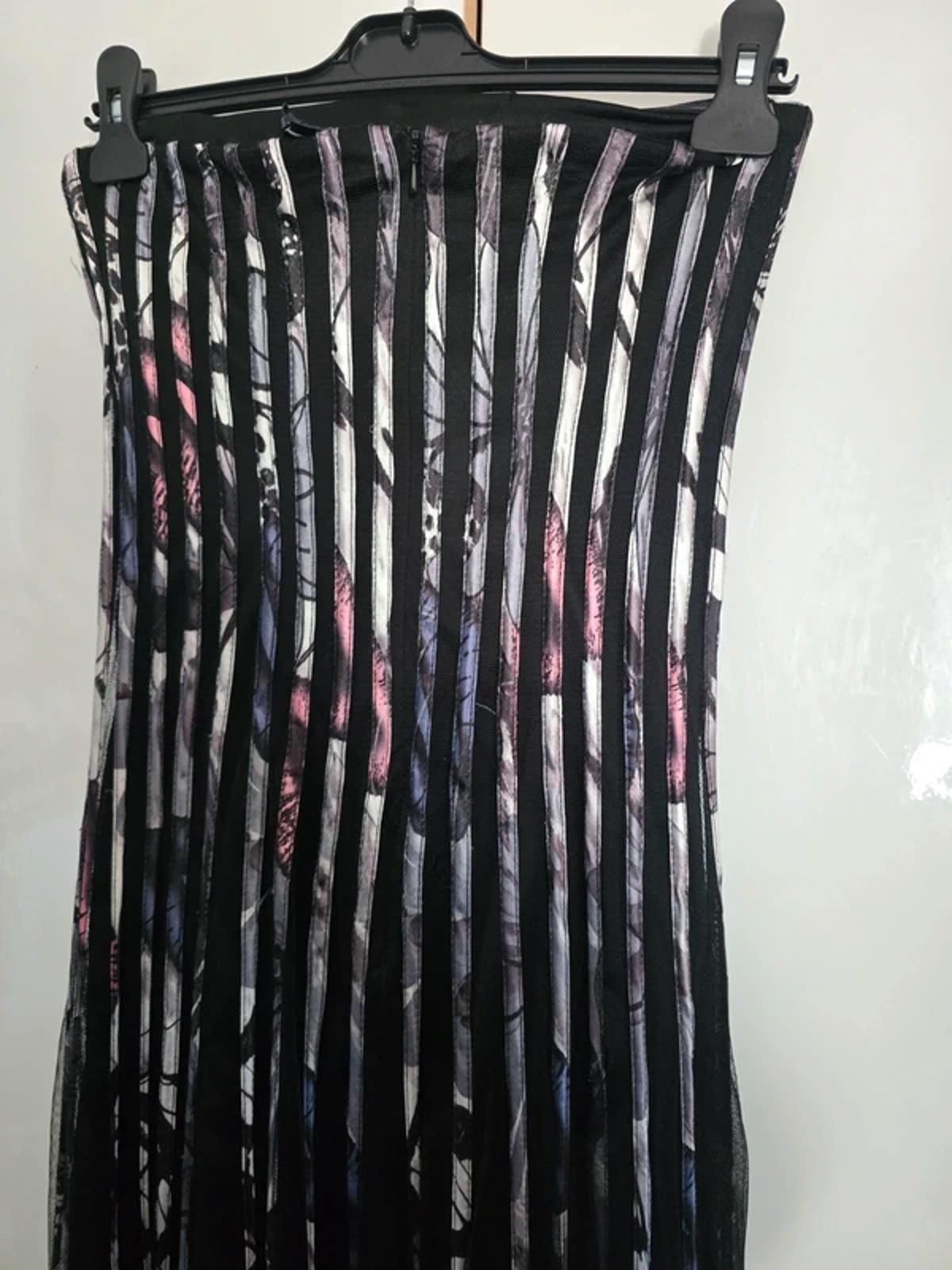 Izabel London Strapless Maxi Dress Black Floral Pleated Size 8 Evening Formal