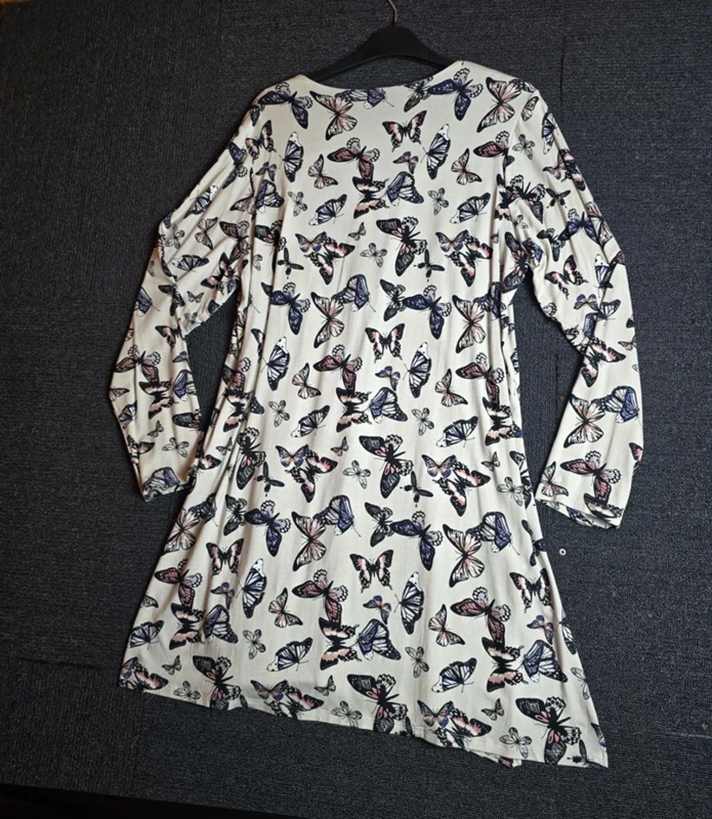 Per Una Top Size 18 Cream Pleated Causal