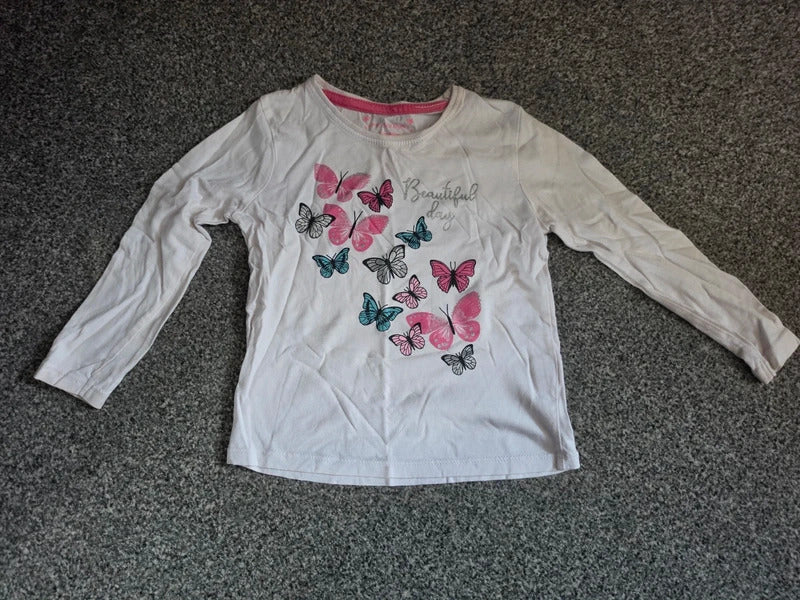 Primark Girls White Butterfly Print Long Sleeve T-Shirt – Age 2–3 Years