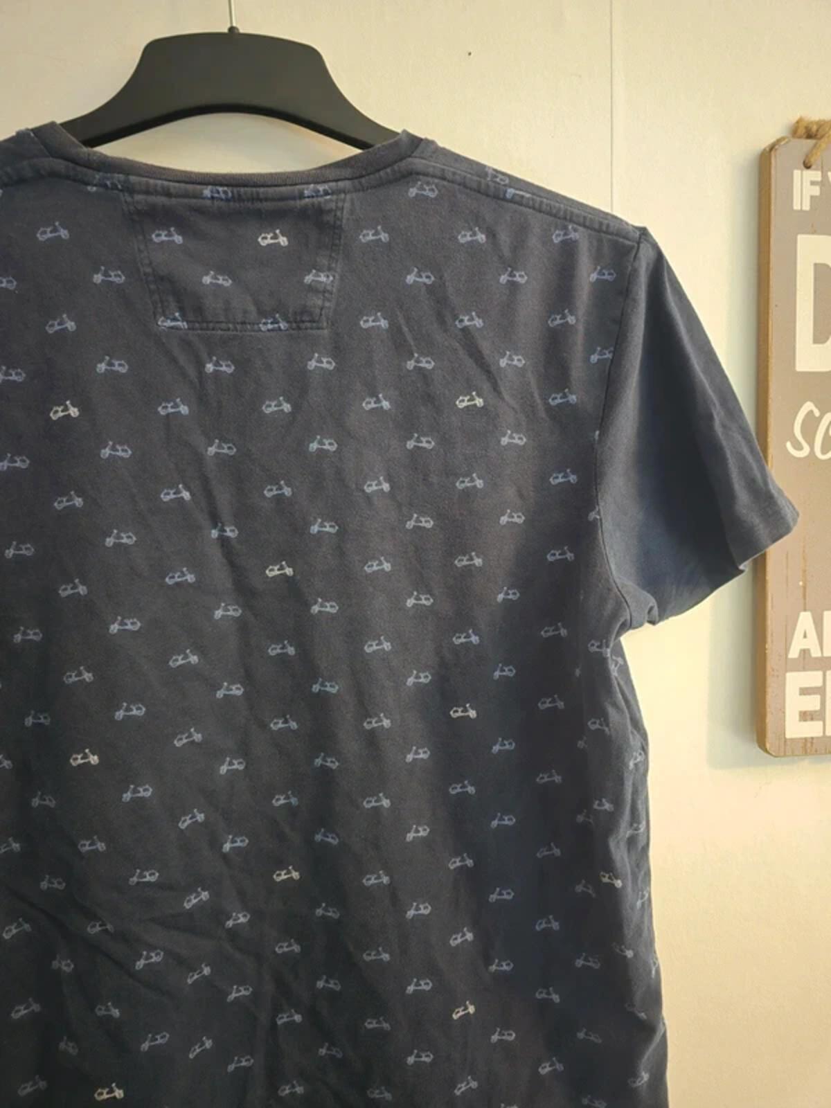 Men's Ben Sherman Blue Moped Graphic Short-Sleeve T-Shirt Size M
