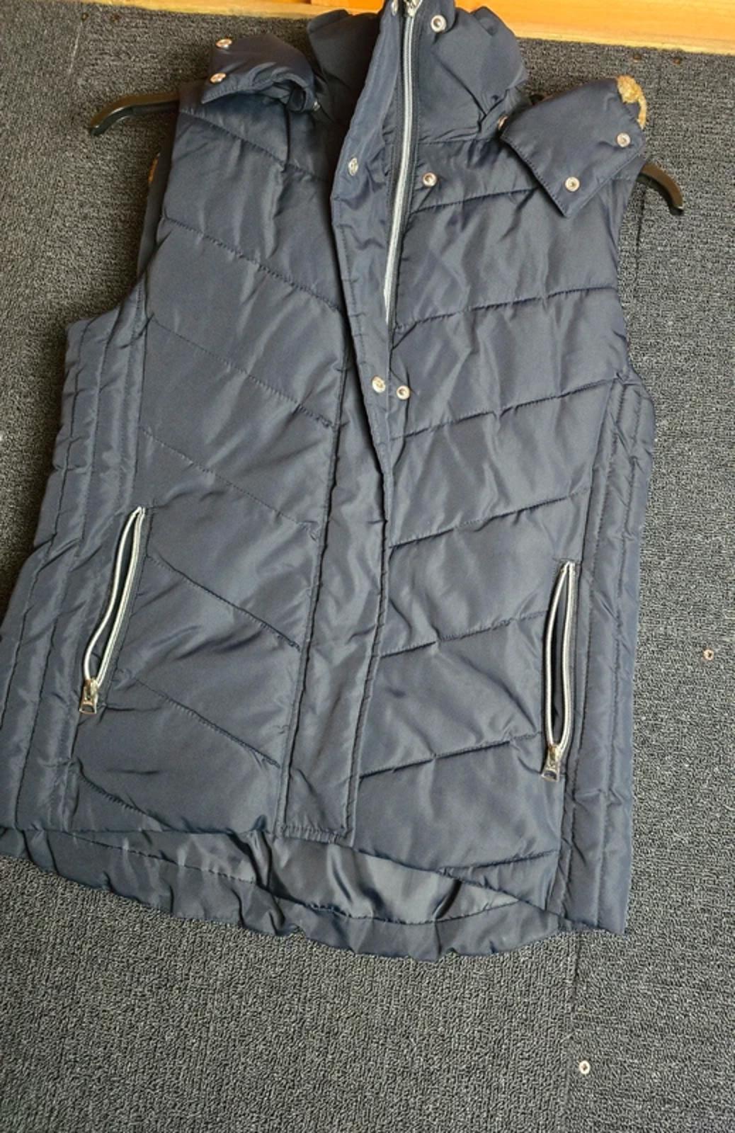 H&M Logg Black Puffer Gilet Size 10 Detachable Faux Fur Hood