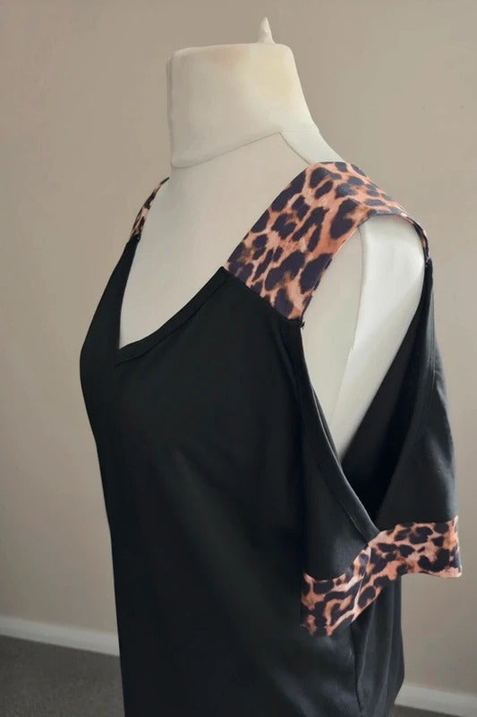 Black & Leopard Print Animal Trim Cold-Shoulder V-Neck Top L (Suits Size 16-18)