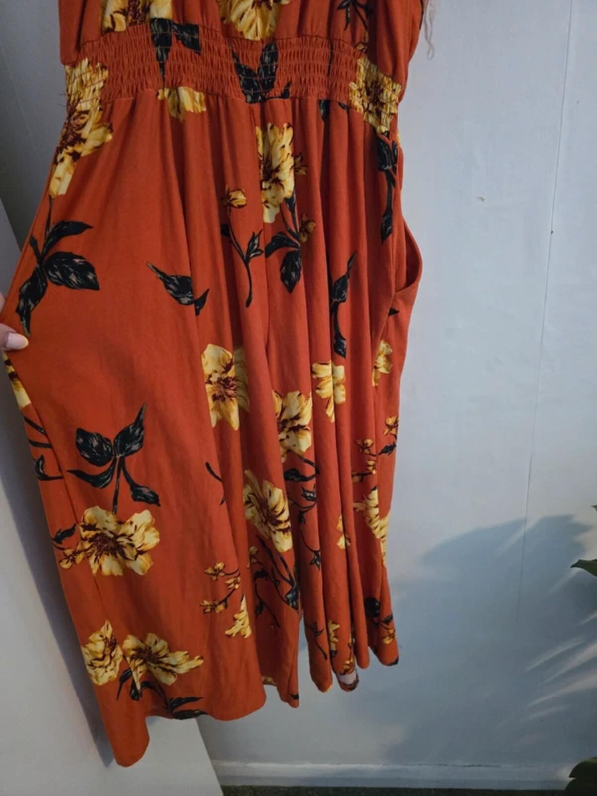 Bobbie Brooks Orange Floral Cropped Jumpsuit Med Size 12-14