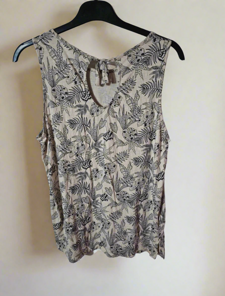 Beloved cream & black patterned vest top size L 12/14