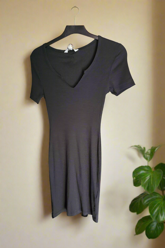 Brave Soul black short sleeved mini dress size small