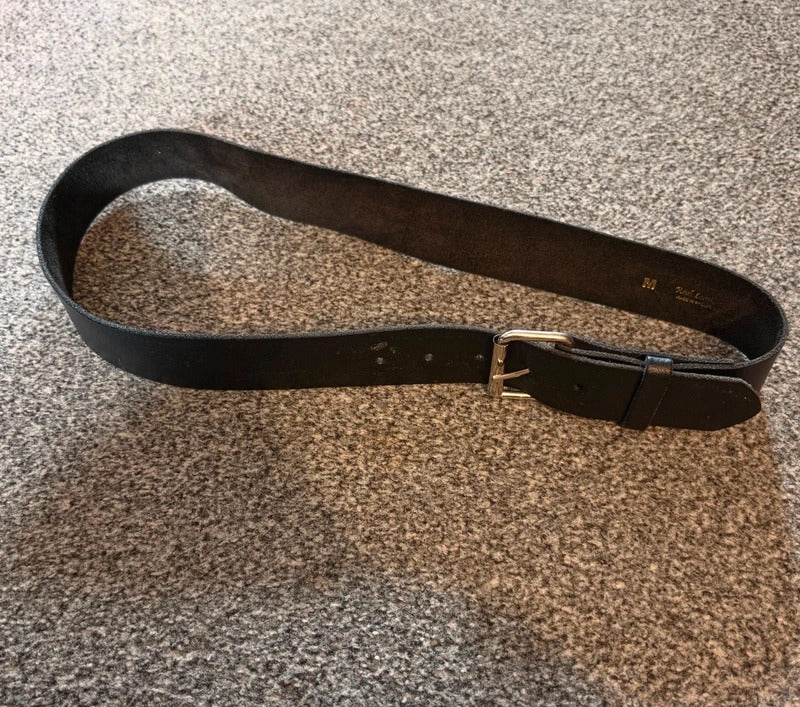 Black Real Leather Belt Silver Buckle Size Medium 102cm