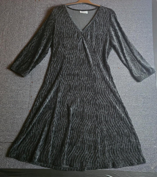 Fransa Velvet Midi Dress Black M Size 10/12 Stretchy V Neck