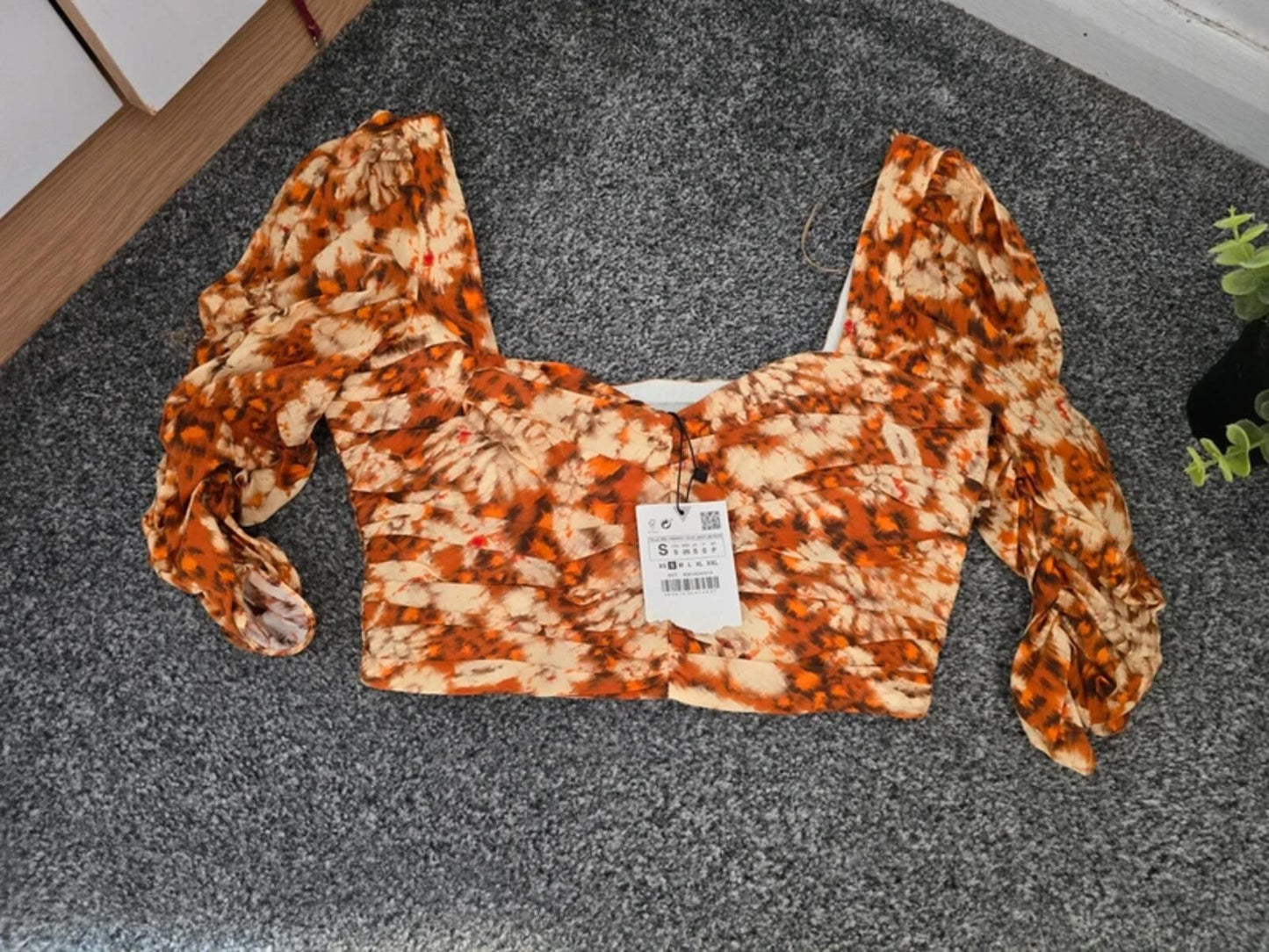 Zara Orange Patterned Ruched Crop Top Size S Fits Size 8-10