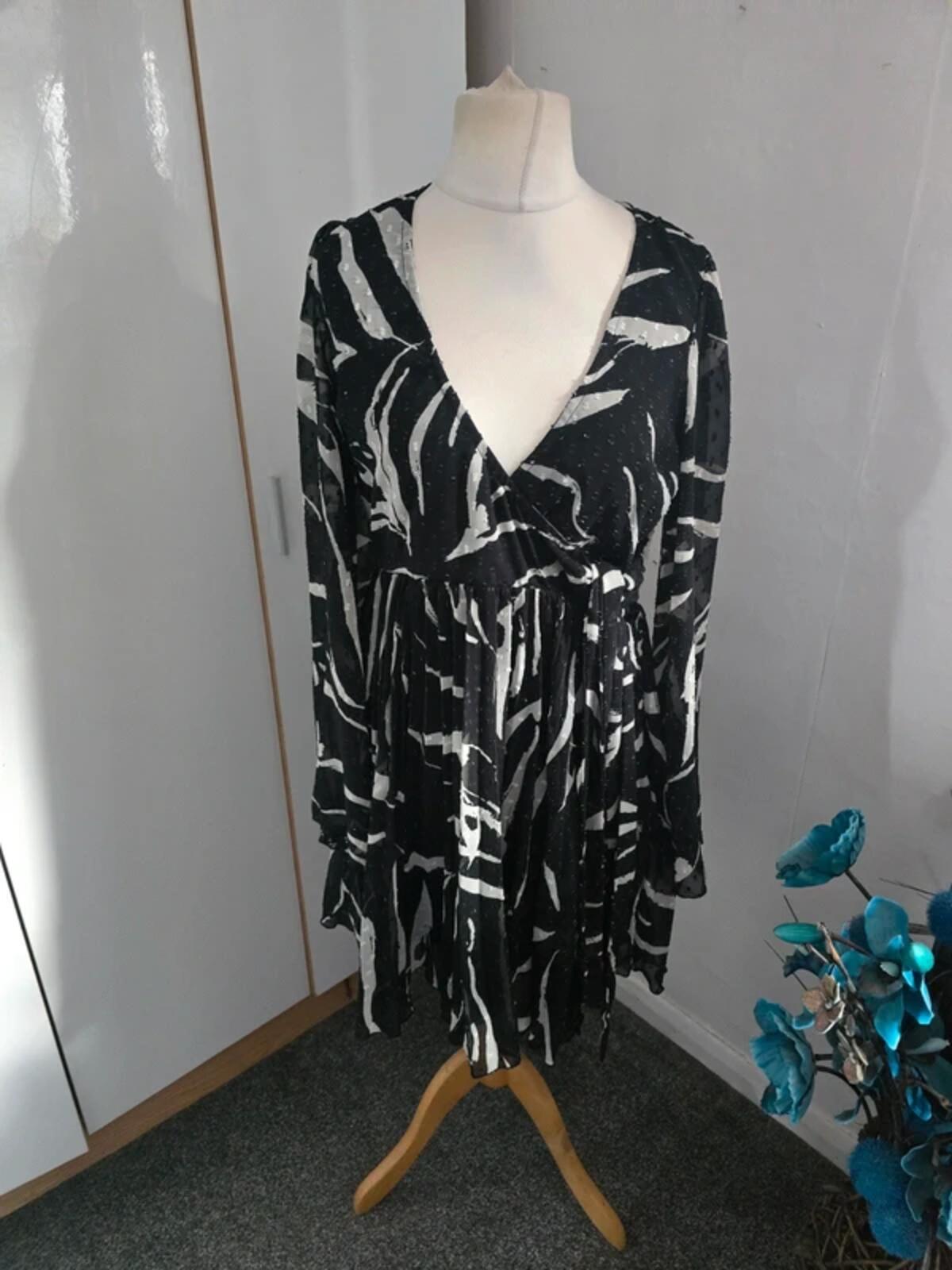 ASOS Monochrome Flare Dress with Sheer Sleeves  Size 12