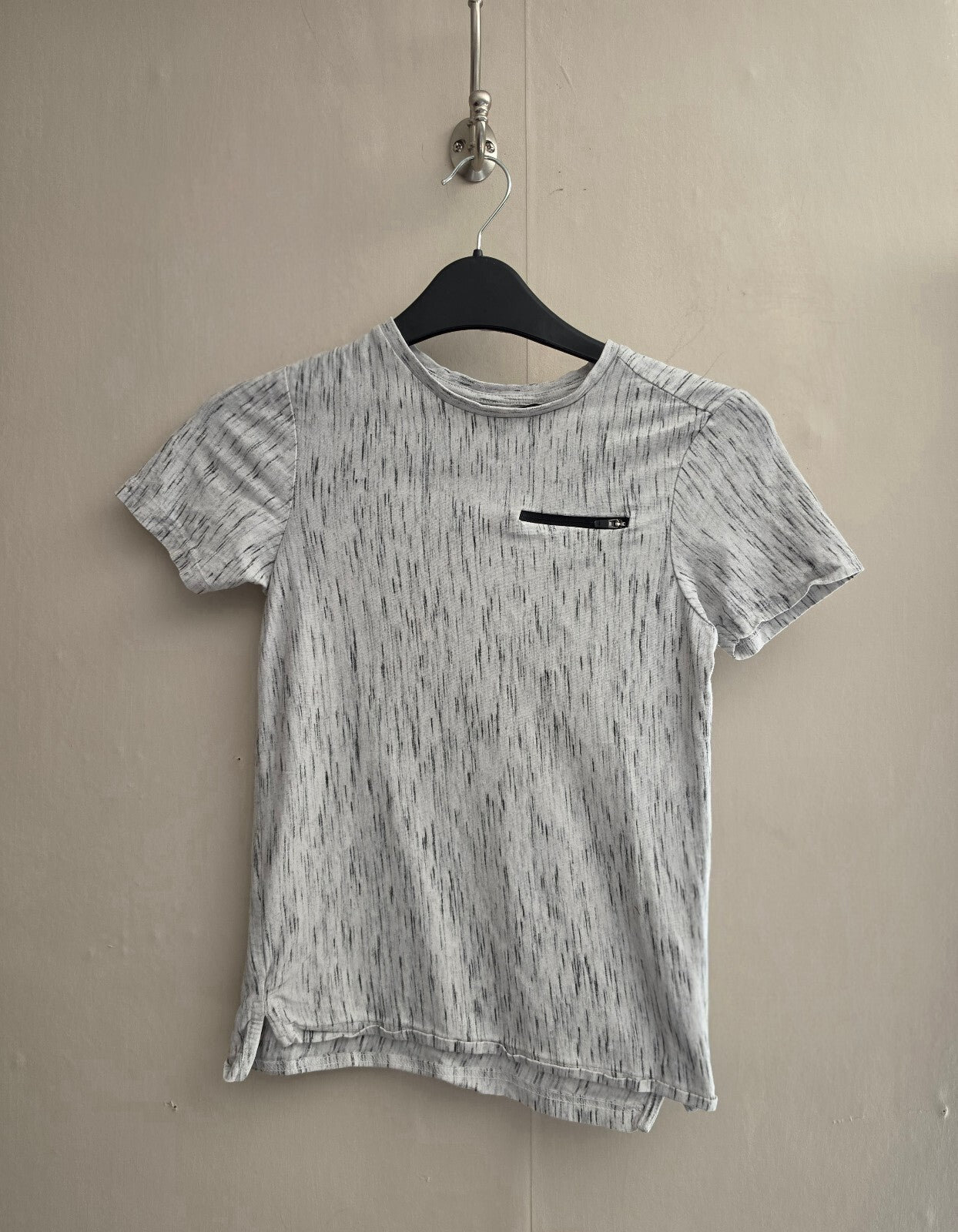 George Boys Grey Short Sleeved t-shirt age 7-8years