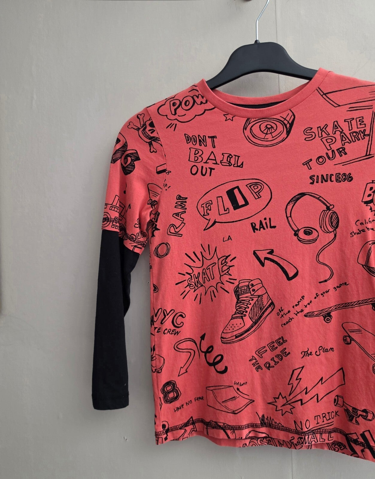 F&F Boys Coral Skate Sketch Long Sleeve Layered Top Age 7-8 Years