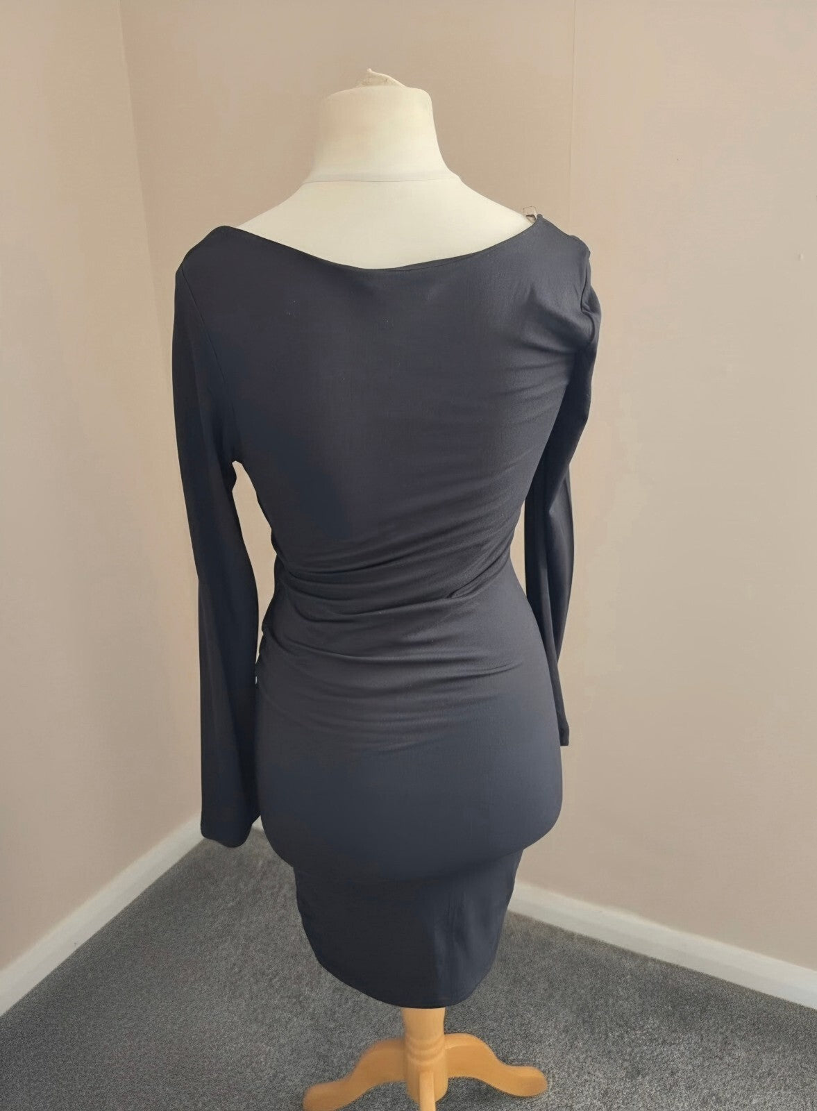 Heart & Hips Black Long Sleeve Square Neck Bodycon Dress Size Small (Fits Size 8–10)