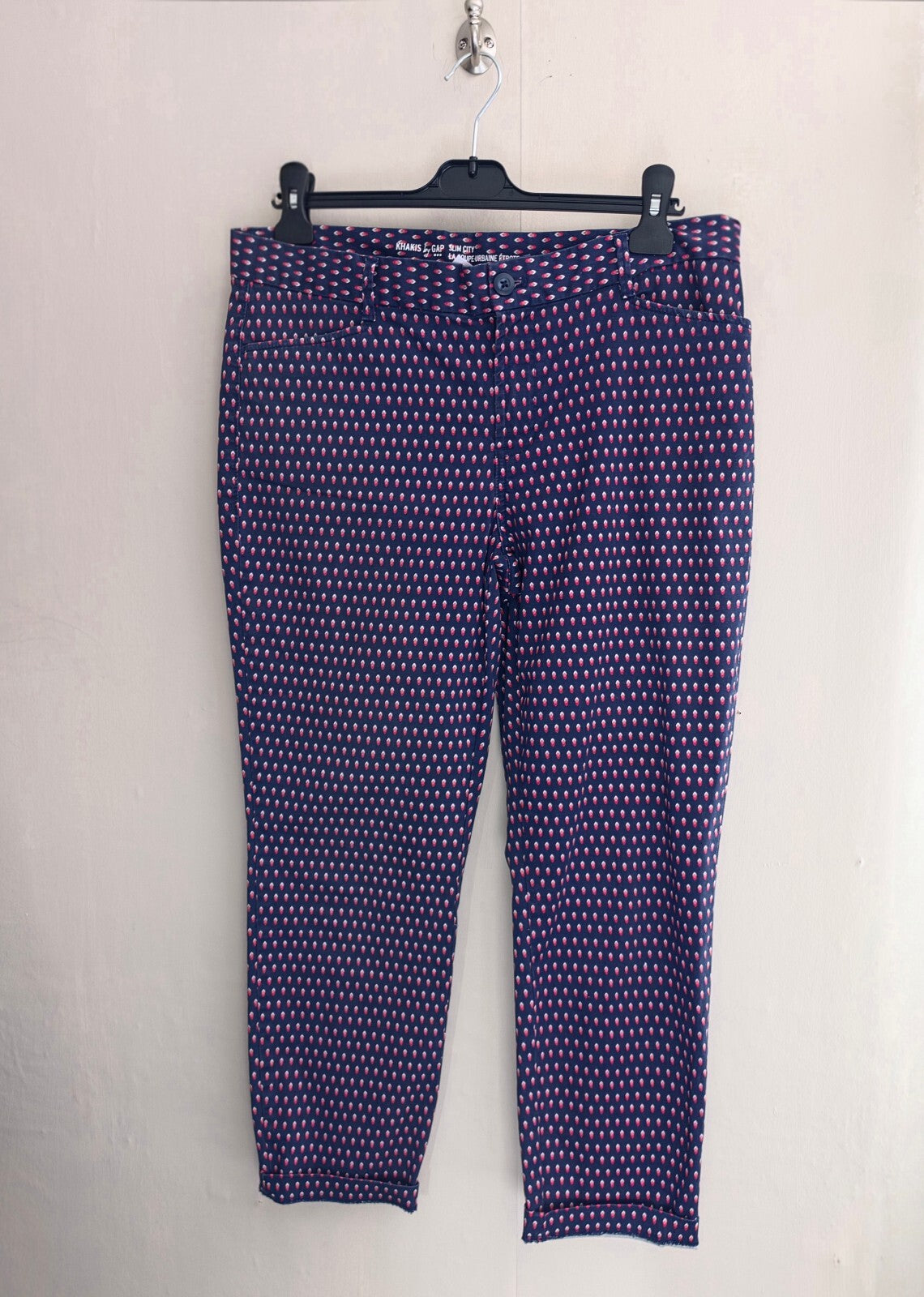 GAP Women's Navy Blue & Pink Polka Dot Cropped Khaki Trousers Size 10 Reg