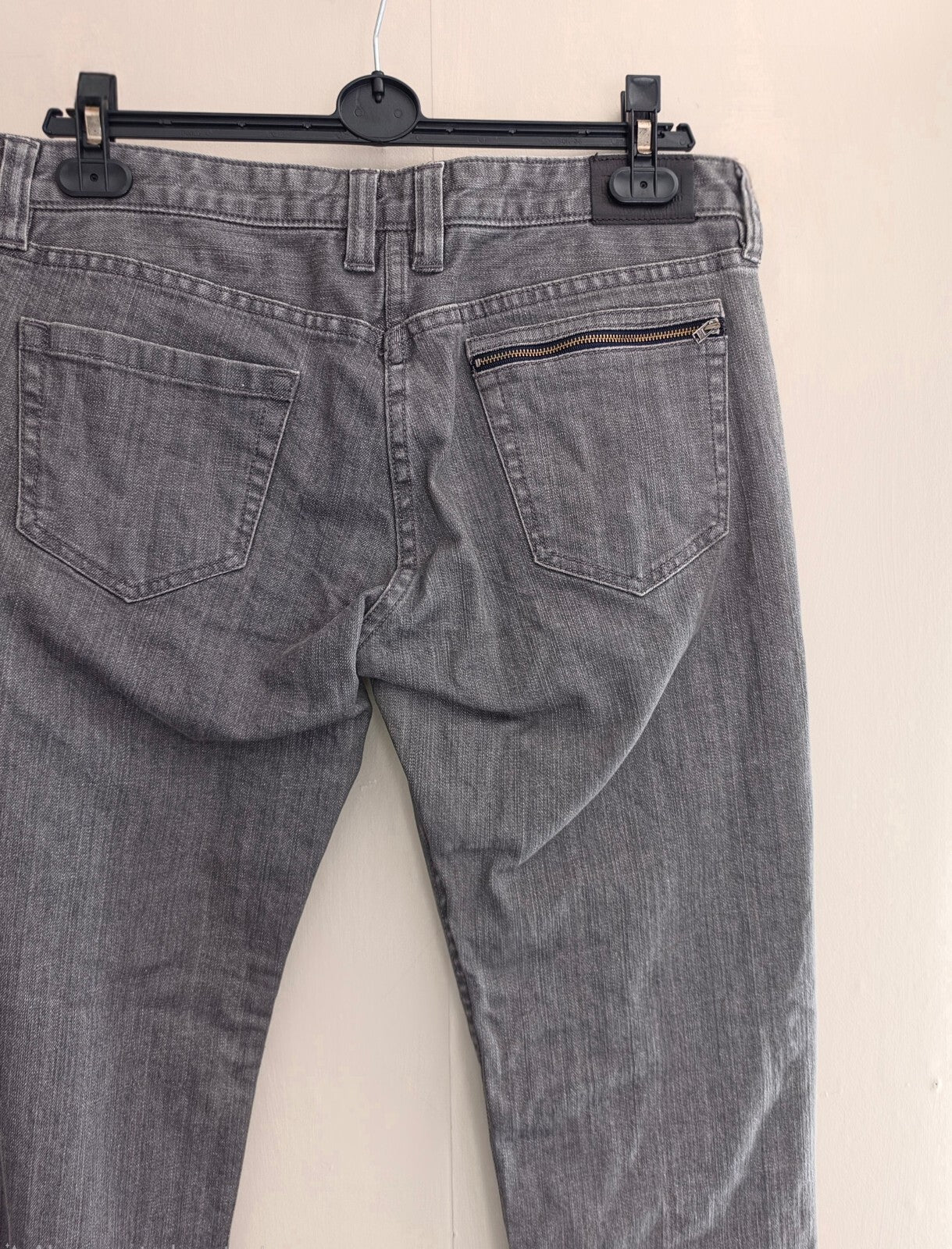 Farhi by Nicole Farhi Grey Slim Leg Jeans – Size 14 – Mid Rise Ankle Zip Detail