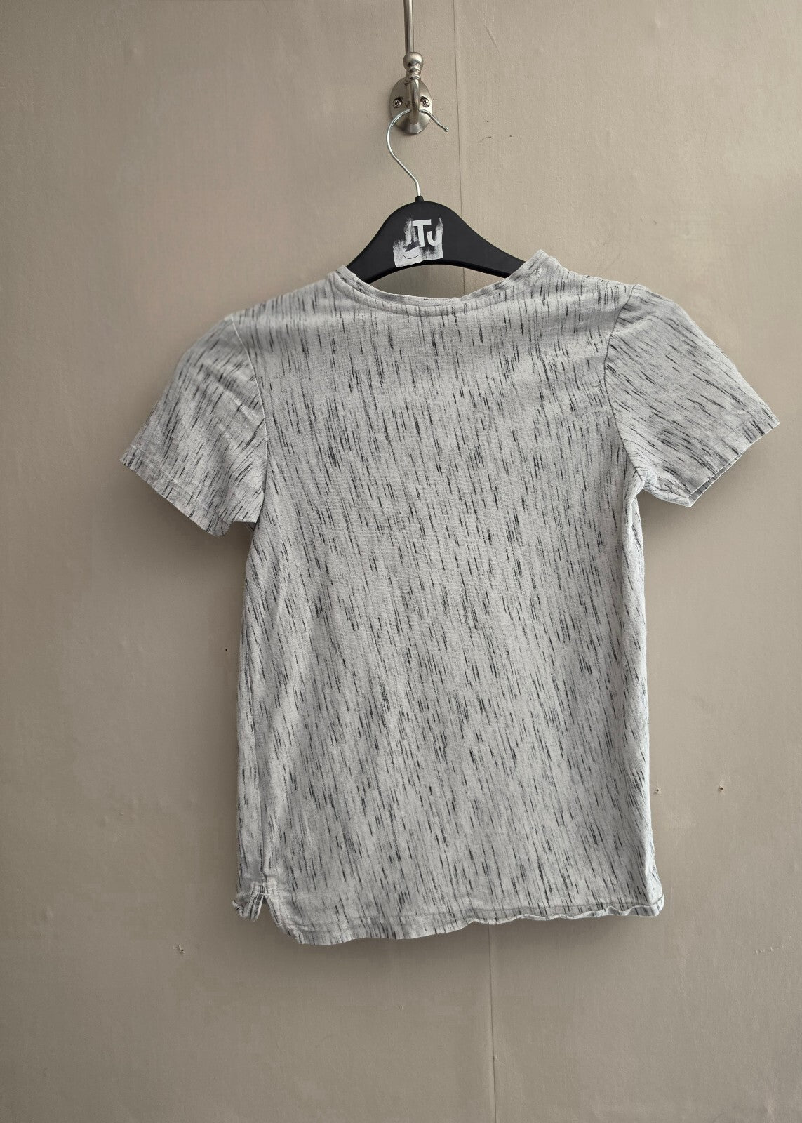 George Boys Grey Short Sleeved t-shirt age 7-8years