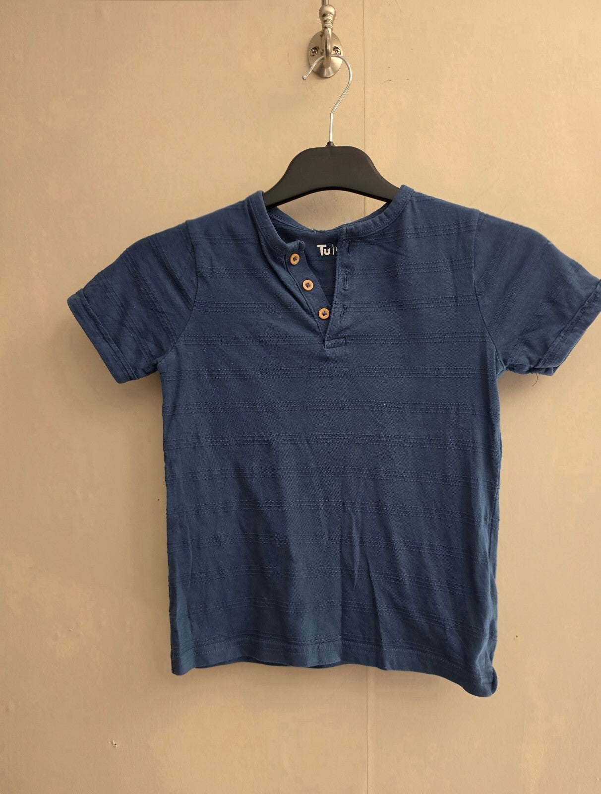 Tu Boys Navy Henley Button-Front Cotton T-Shirt Age 4-5 Years
Tu Boys Navy Henley Button-Front Cotton T-Shirt Age 4-5 Years