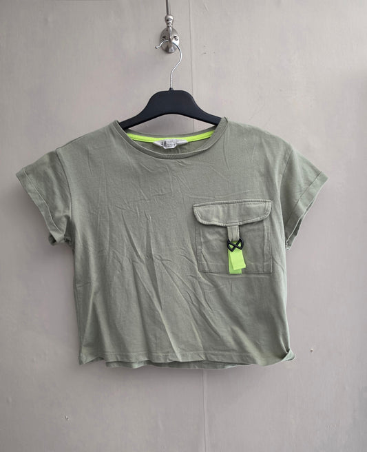 H&M Girls Khaki Green Cropped Short-Sleeved T-Shirt Size Age 10-12 Years
