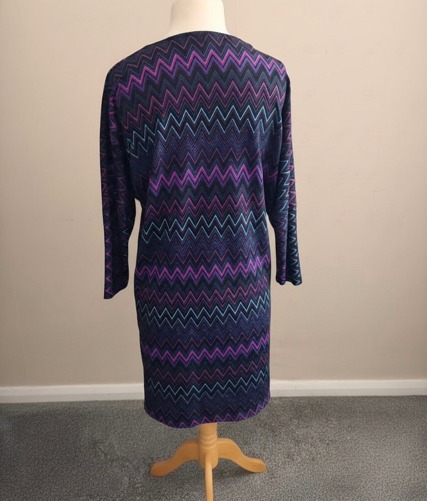 Misquitos Zigzag Print V-Neck Oversized Tunic Dress EU 38 (Fits UK 10–14)