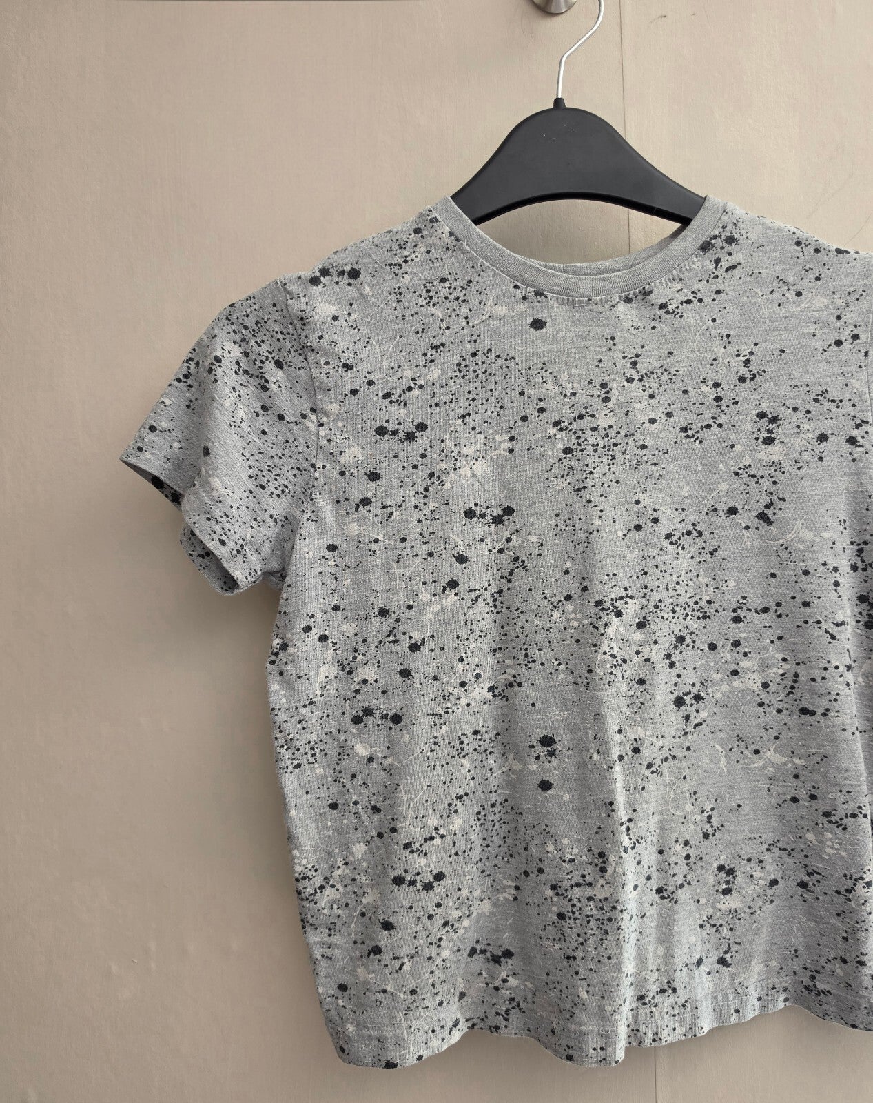 Primark Grey Short Sleeved T-shirt Boys 7Years