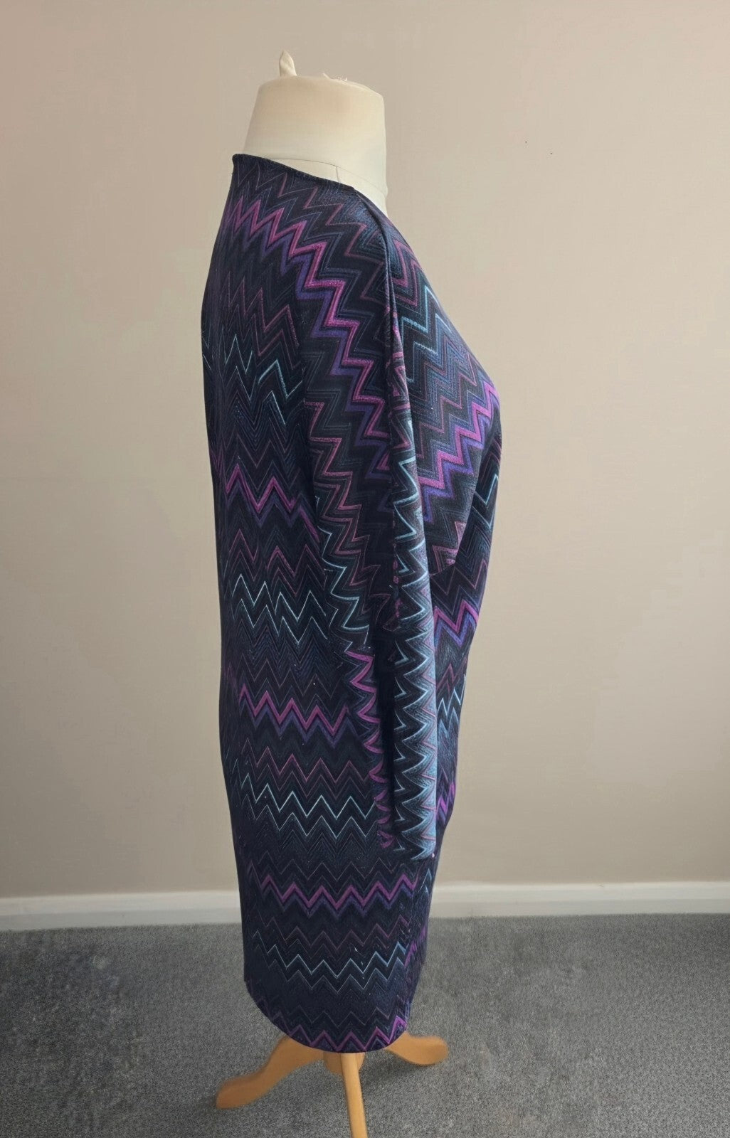 Misquitos Zigzag Print V-Neck Oversized Tunic Dress EU 38 (Fits UK 10–14)