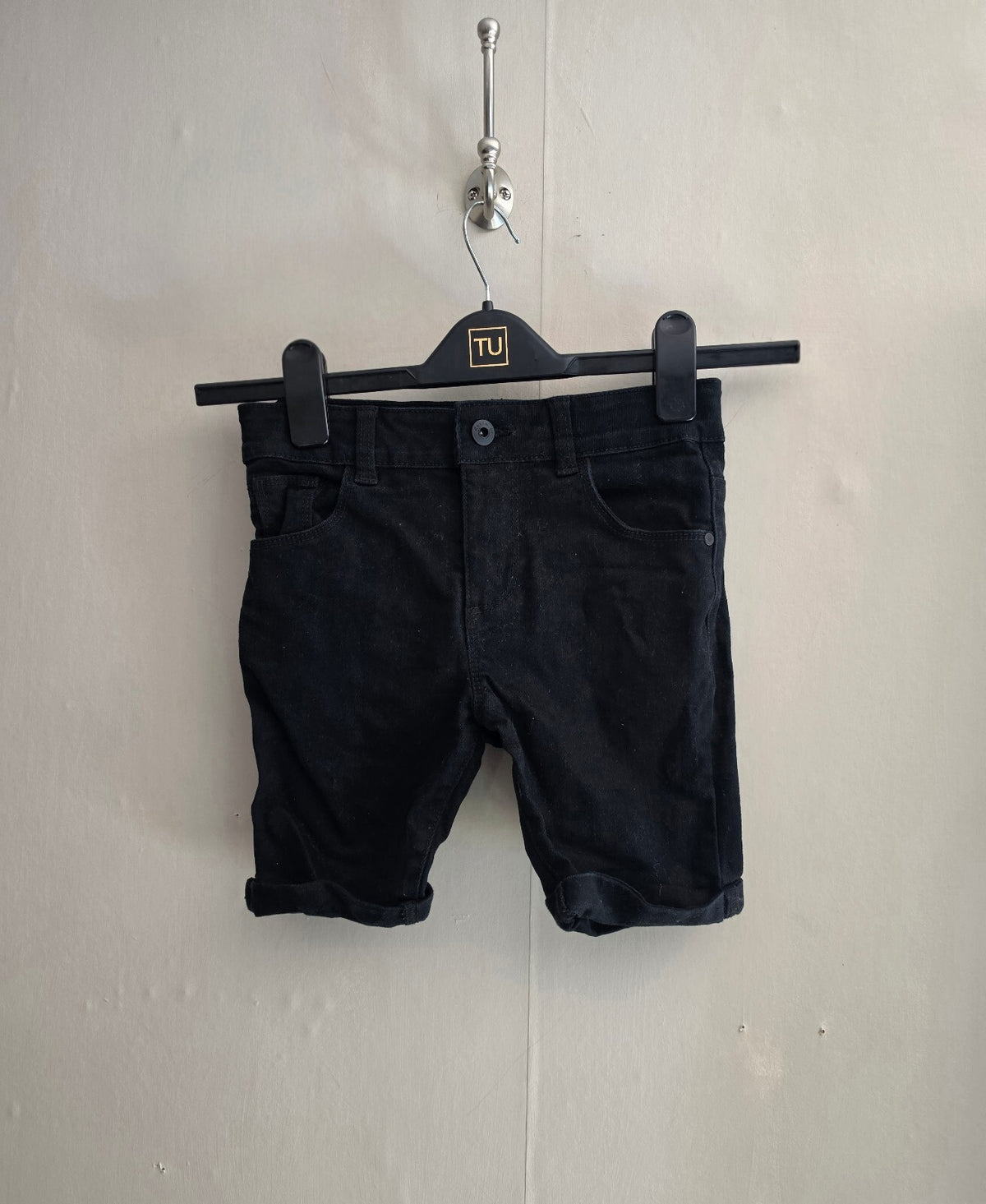 Primark Boys Black Skinny Denim Shorts Age 9-10 Years