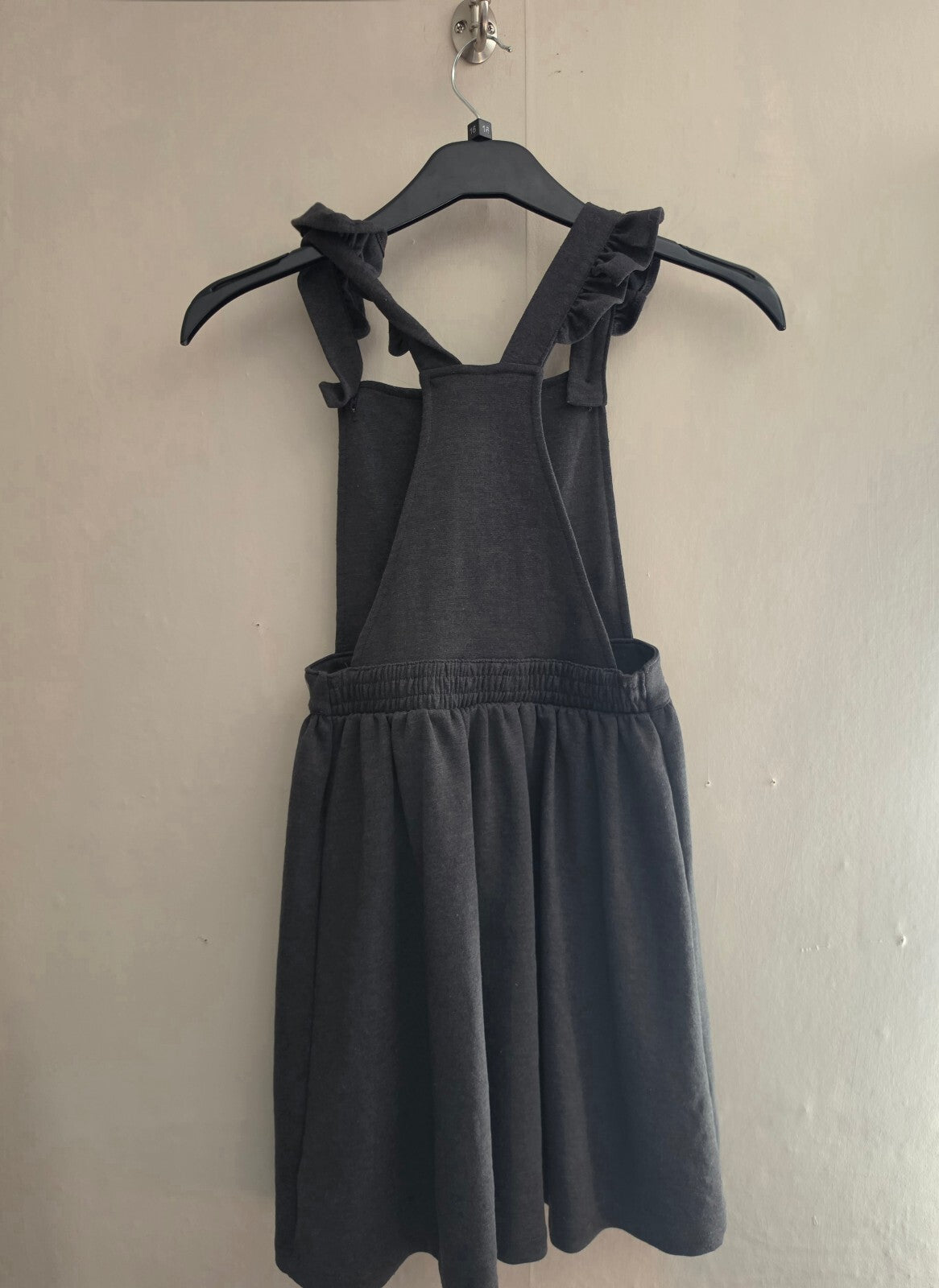 F&F Girls Grey Frill Strap School Pinafore Dress Age 9-10 Years