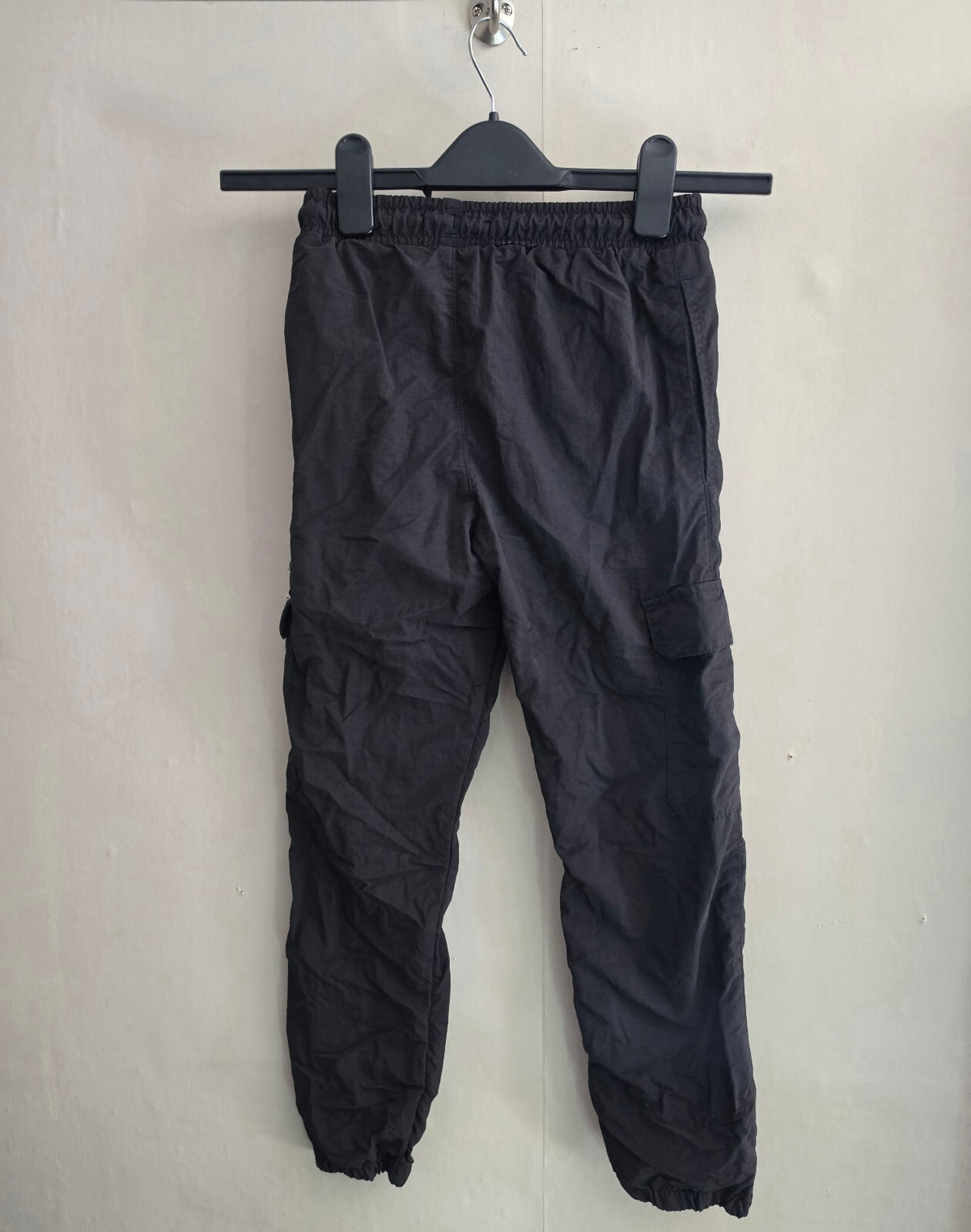 McKenzie Boys Black Nylon Cuffed Cargo Trousers Age 8-10 Years