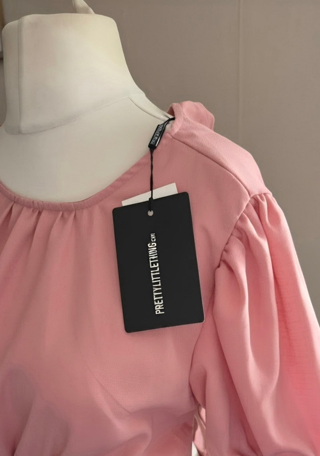 PrettyLittleThing NWT Dusky Pink Cut-Out Back Puff Sleeve Mini Dress Size 10