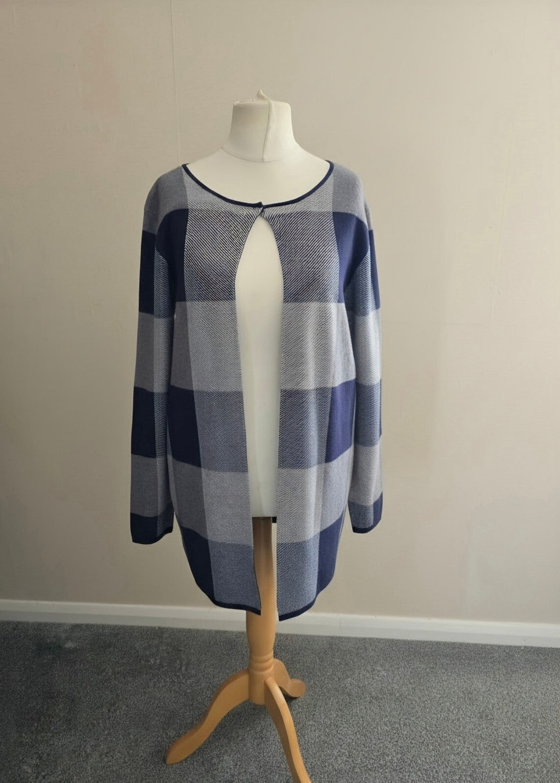 Cerulean Collection Navy Grey Check Knit Cardigan  M Size 12-14 Open Front