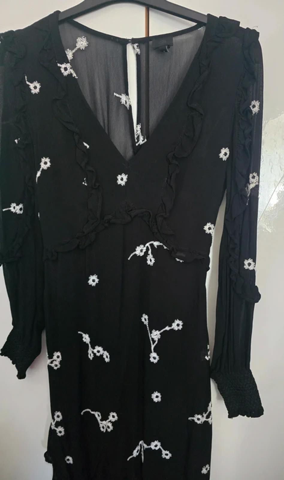 River Island Black & White Floral Frill Midi Dress – Size 8