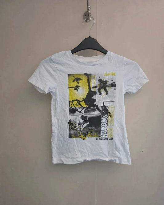 Nutmeg Boys White Short Sleeved 100% Cotton T-Shirt Age 6-7 Years