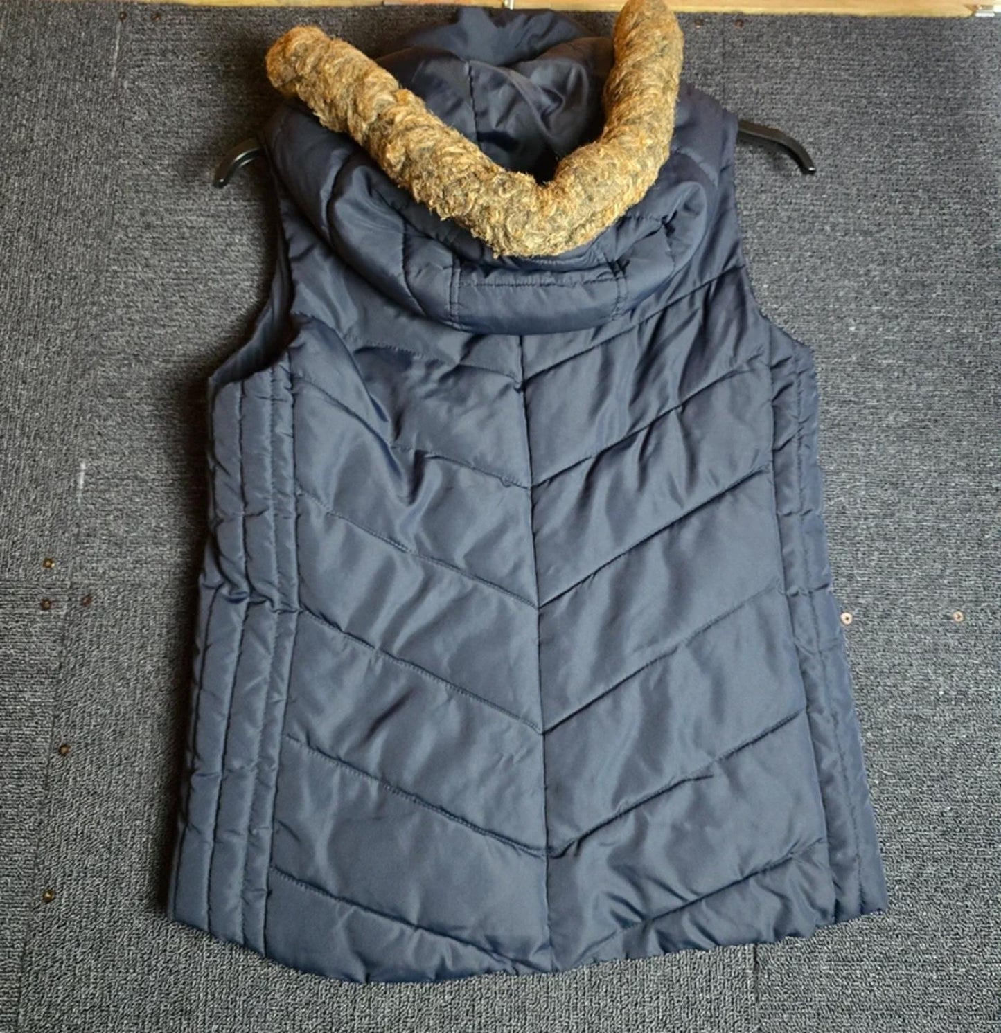 H&M Logg Black Puffer Gilet Size 10 Detachable Faux Fur Hood