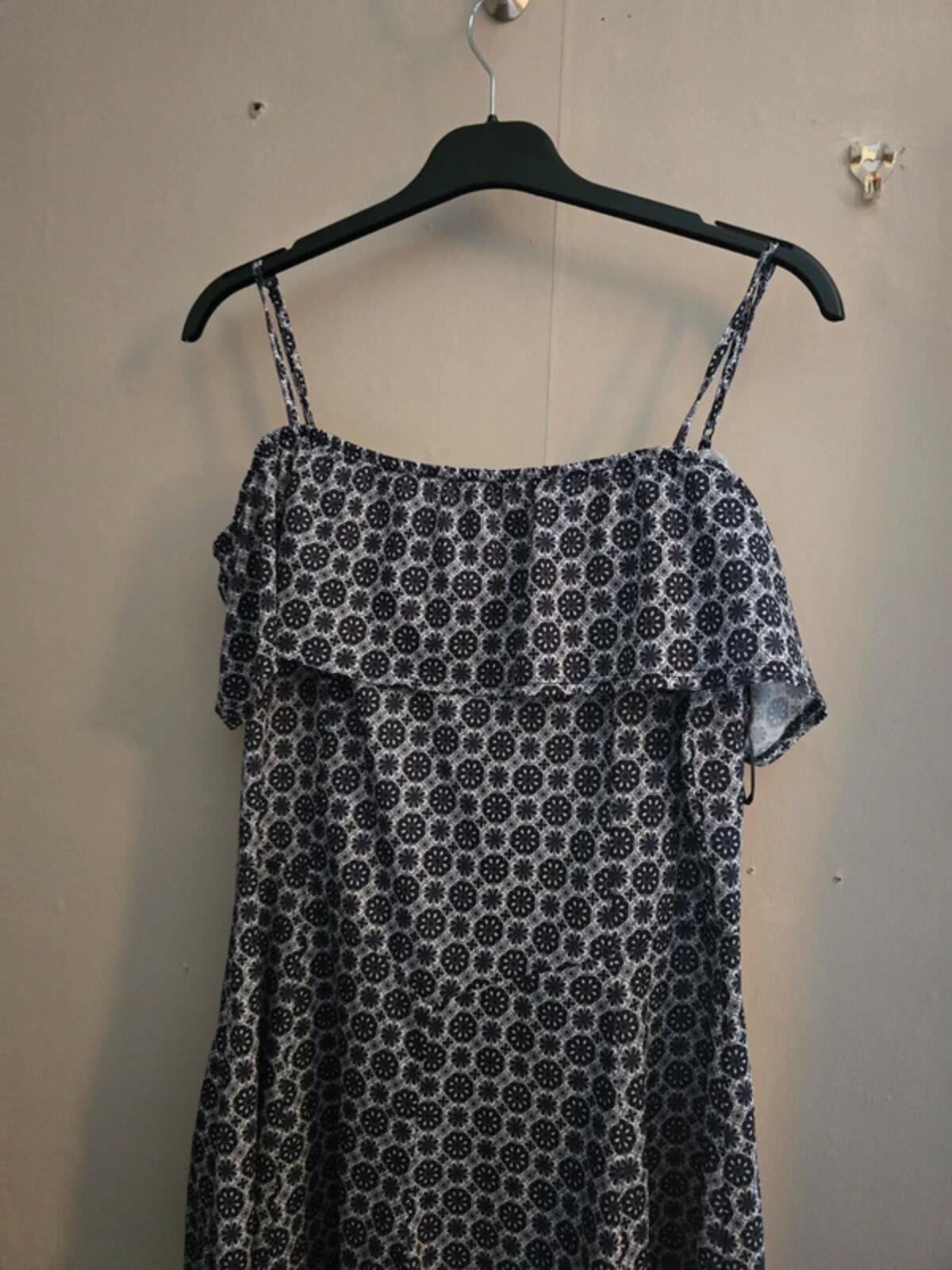 Miss Selfridge Navy White Playsuit Size 12 Cold Shoulder Floral Flared Playsuit