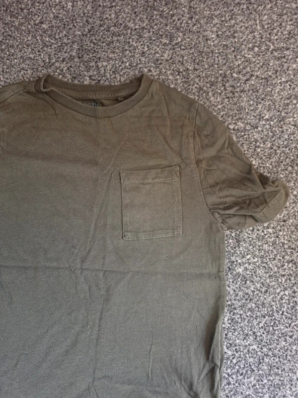 F&F Boys Khaki Green Cotton Short Sleeve T-Shirt – Age 5–6 Years