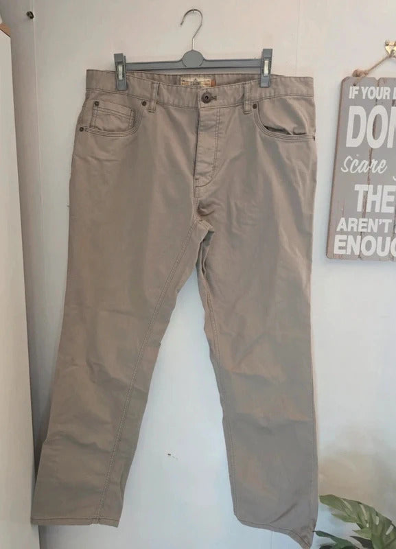Next Men’s Classic Beige Straight-Leg Chinos 38Reg