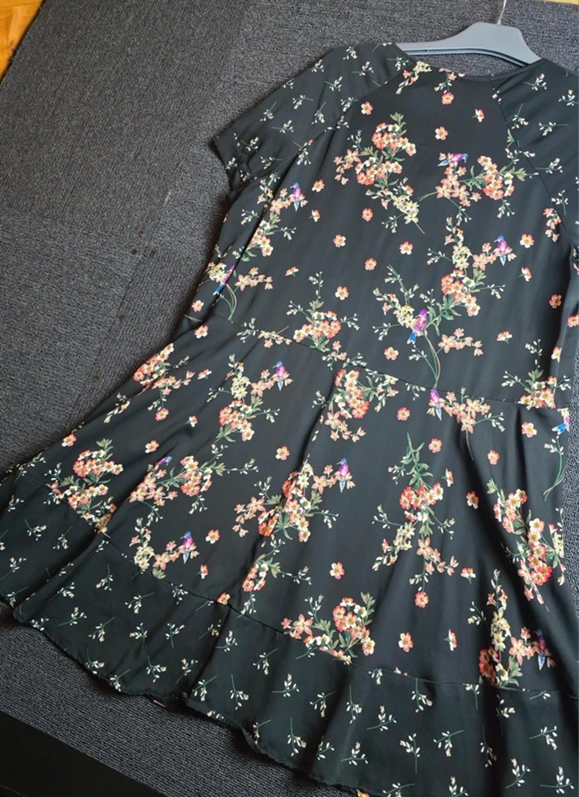 Phase Eight Dress Black Size 16 Floral Short Sleeved Causal