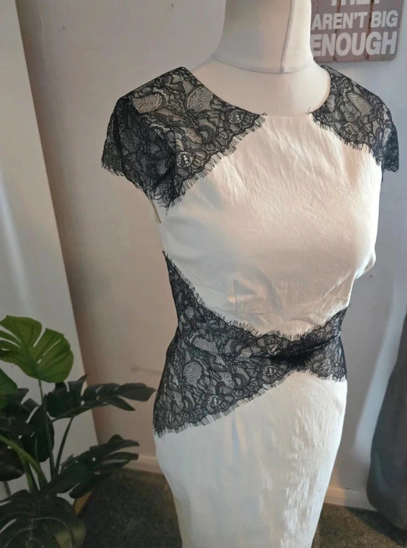 NWT Paper Dolls Lace Midi Dress Black & White - Size 14