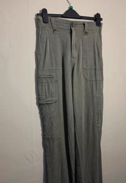 H&M Khaki Green High Waisted Cargo Trousers Slim Leg Size 8