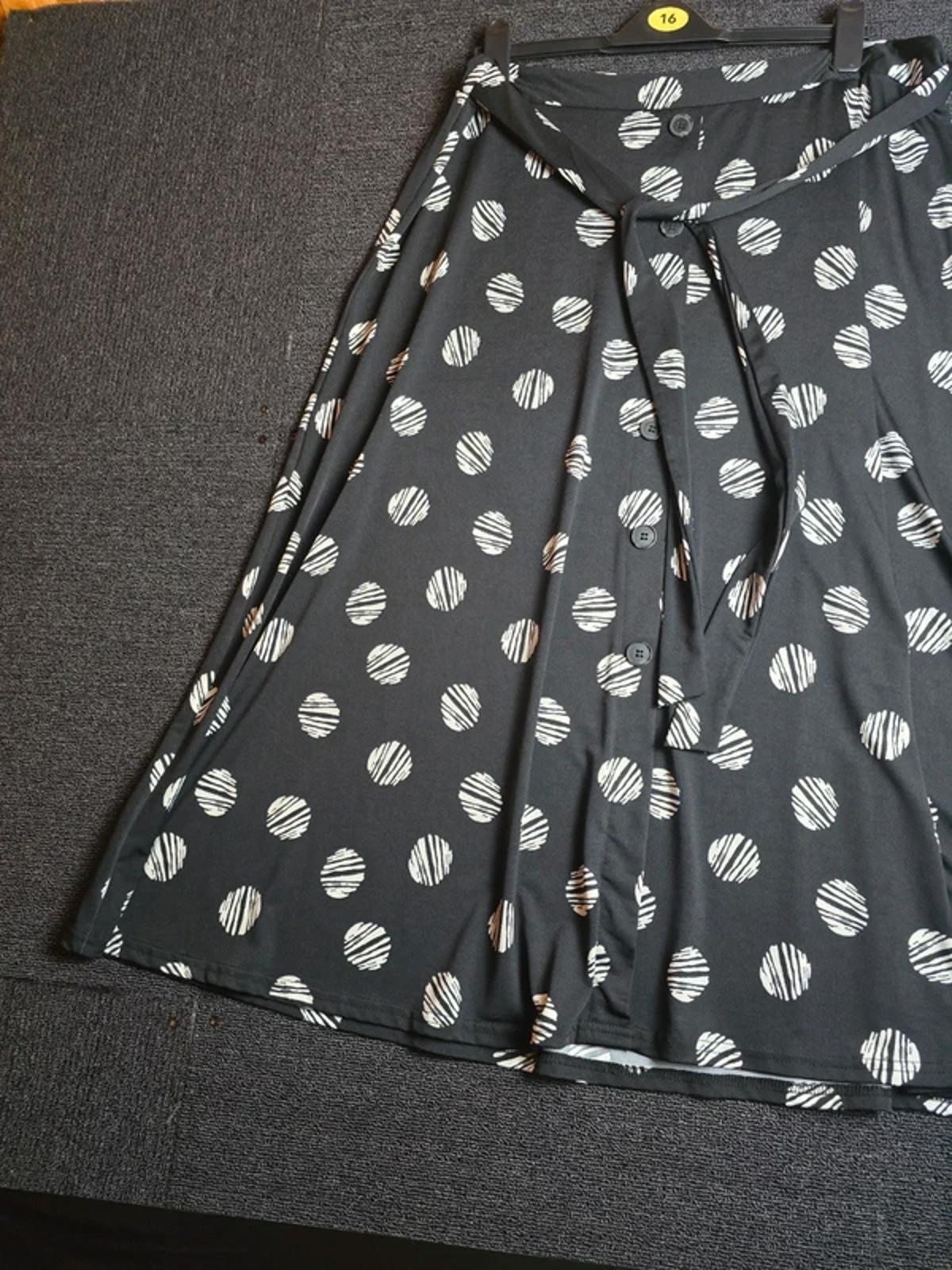 Bonmarché Black Polka Dot Midi Skirt Size 16 Tie Waist