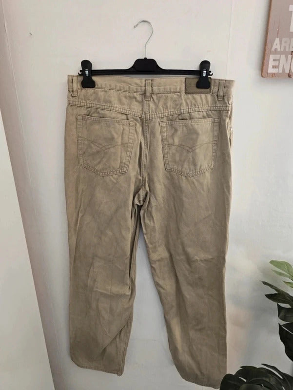 Men’s D2 Jeans Cream Straight-Leg Denim W36 Short