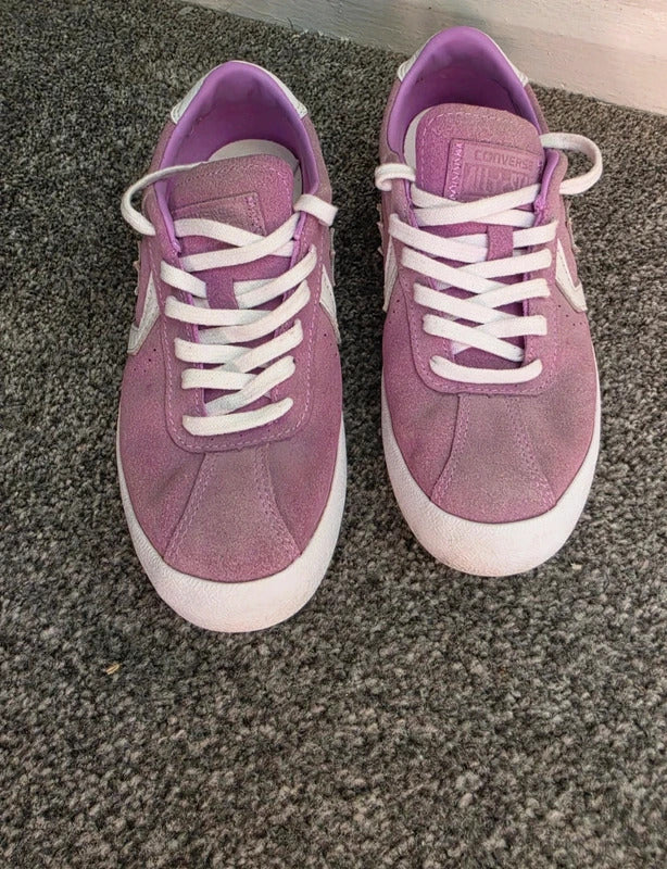 Converse Lilac Low Top Lace Up Canvas Trainers Sneakers Size 4