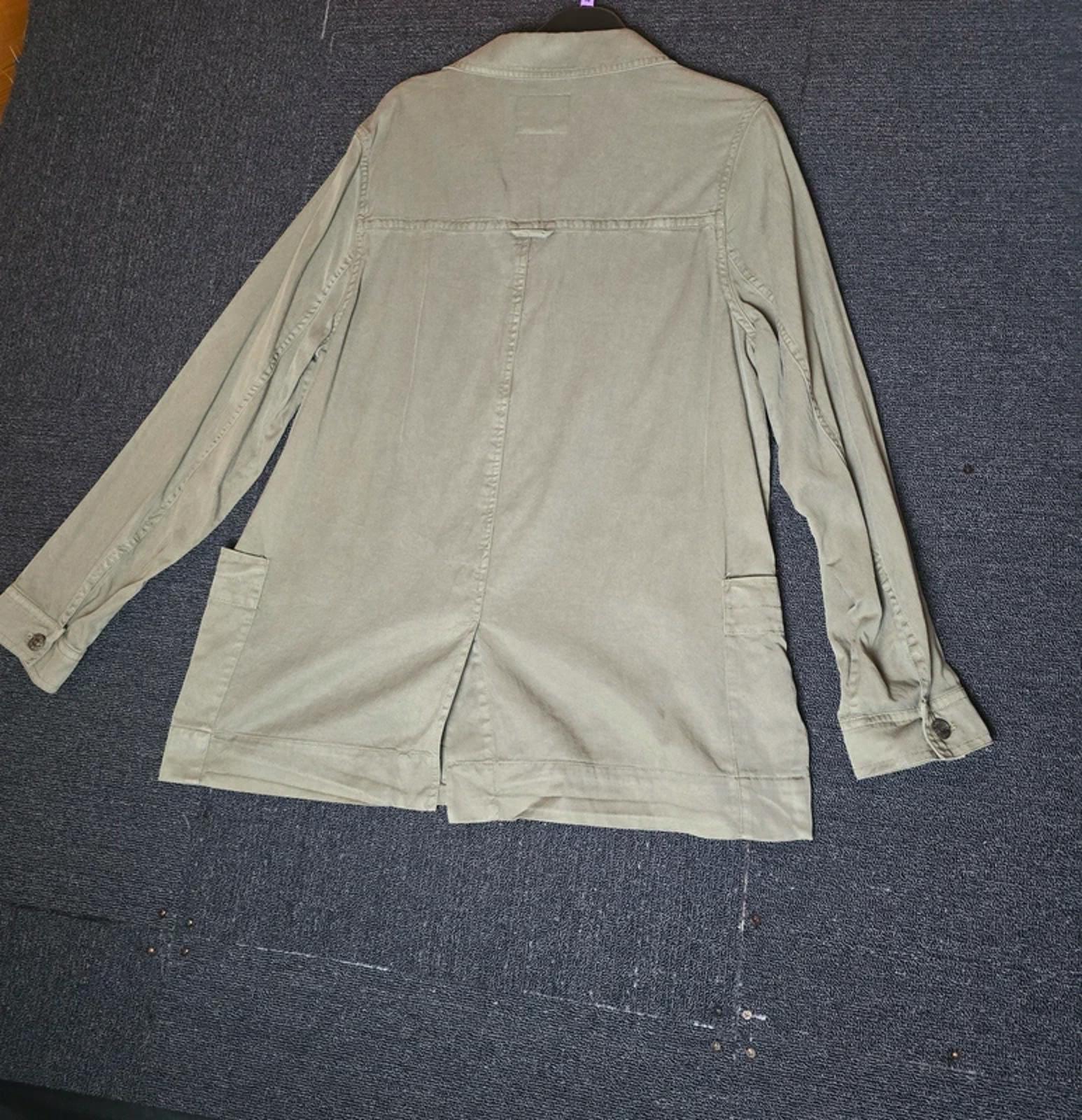 FatFace Khaki Green Lyocell-Cotton Shacket  L size 14/16 Lightweight Jacket