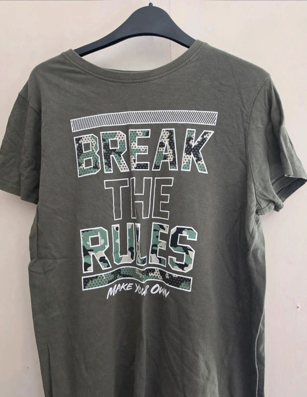 Primark Boys Khaki Green T-Shirt Age 12-13 Years